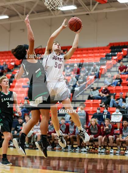 Thumbnail 2 in Poolville vs. Rio Vista (UIL 2A Bi-District Playoff) photogallery.