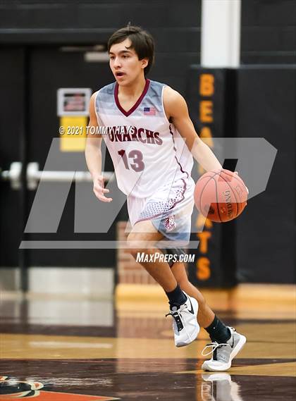 Thumbnail 1 in Poolville vs. Rio Vista (UIL 2A Bi-District Playoff) photogallery.