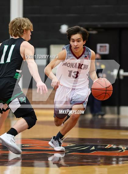 Thumbnail 1 in Poolville vs. Rio Vista (UIL 2A Bi-District Playoff) photogallery.