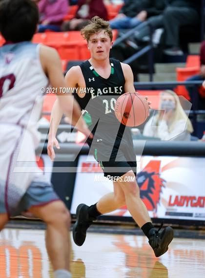 Thumbnail 2 in Poolville vs. Rio Vista (UIL 2A Bi-District Playoff) photogallery.