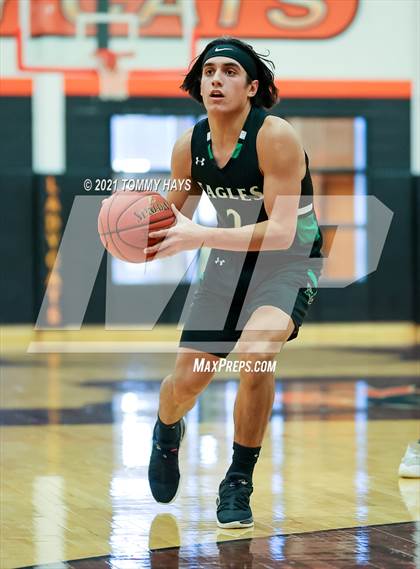 Thumbnail 3 in Poolville vs. Rio Vista (UIL 2A Bi-District Playoff) photogallery.