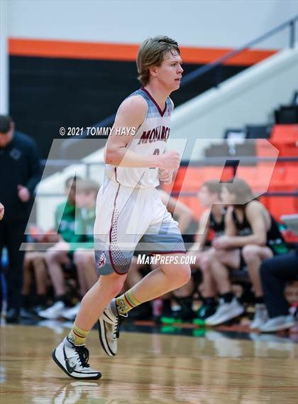 Thumbnail 2 in Poolville vs. Rio Vista (UIL 2A Bi-District Playoff) photogallery.