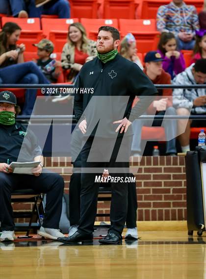 Thumbnail 1 in Poolville vs. Rio Vista (UIL 2A Bi-District Playoff) photogallery.
