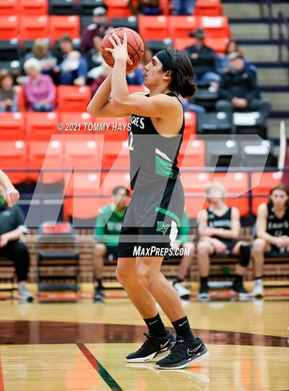 Thumbnail 2 in Poolville vs. Rio Vista (UIL 2A Bi-District Playoff) photogallery.