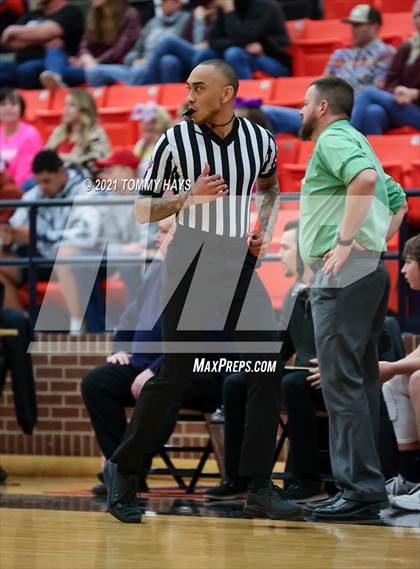 Thumbnail 3 in Poolville vs. Rio Vista (UIL 2A Bi-District Playoff) photogallery.