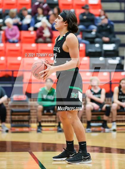 Thumbnail 3 in Poolville vs. Rio Vista (UIL 2A Bi-District Playoff) photogallery.