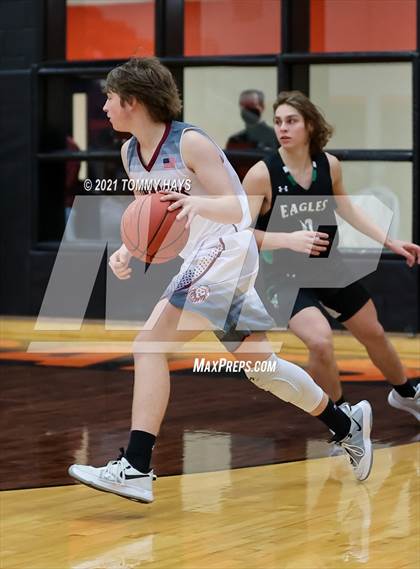 Thumbnail 1 in Poolville vs. Rio Vista (UIL 2A Bi-District Playoff) photogallery.