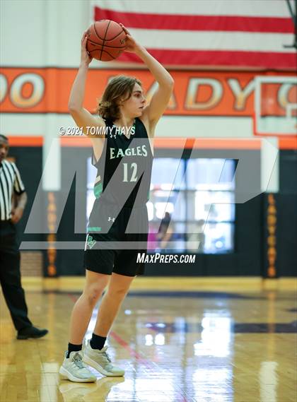 Thumbnail 3 in Poolville vs. Rio Vista (UIL 2A Bi-District Playoff) photogallery.