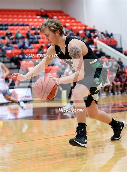 Thumbnail 3 in Poolville vs. Rio Vista (UIL 2A Bi-District Playoff) photogallery.