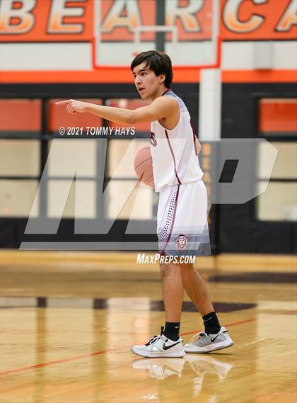 Thumbnail 1 in Poolville vs. Rio Vista (UIL 2A Bi-District Playoff) photogallery.