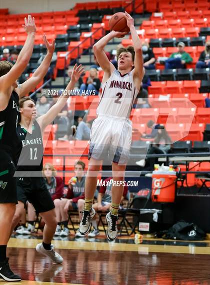 Thumbnail 2 in Poolville vs. Rio Vista (UIL 2A Bi-District Playoff) photogallery.