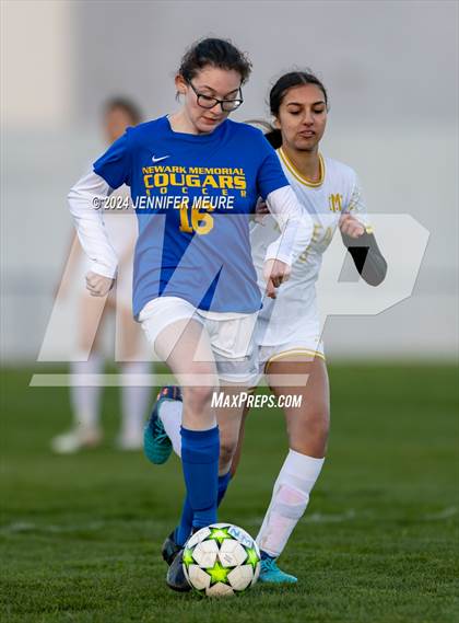Thumbnail 1 in Moreau Catholic @ Newark Memorial photogallery.
