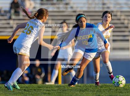 Thumbnail 1 in Moreau Catholic @ Newark Memorial photogallery.