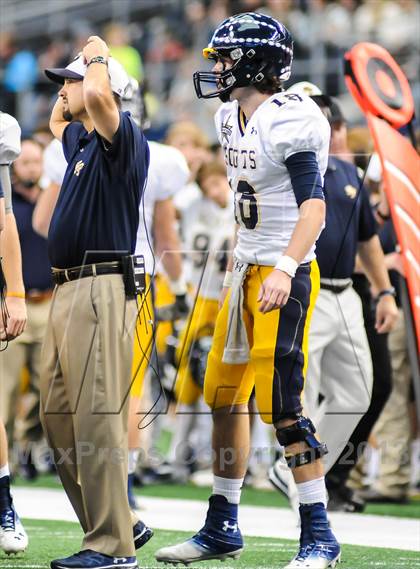 Thumbnail 1 in Highland Park vs Mansfield Legacy (UIL 4A Regional Playoff) photogallery.