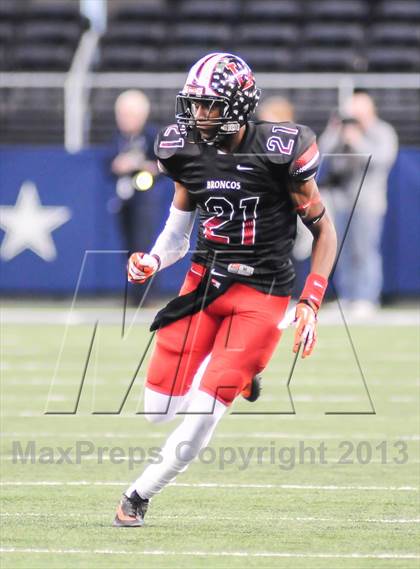 Thumbnail 2 in Highland Park vs Mansfield Legacy (UIL 4A Regional Playoff) photogallery.