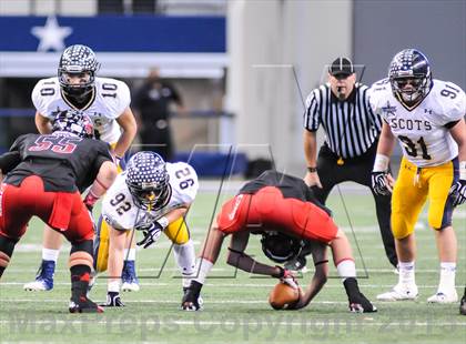 Thumbnail 1 in Highland Park vs Mansfield Legacy (UIL 4A Regional Playoff) photogallery.