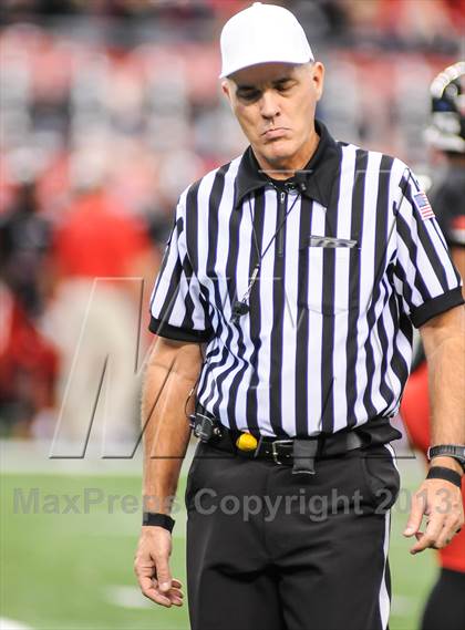 Thumbnail 2 in Highland Park vs Mansfield Legacy (UIL 4A Regional Playoff) photogallery.