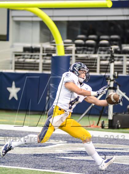 Thumbnail 2 in Highland Park vs Mansfield Legacy (UIL 4A Regional Playoff) photogallery.