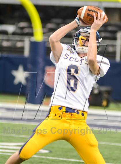 Thumbnail 2 in Highland Park vs Mansfield Legacy (UIL 4A Regional Playoff) photogallery.