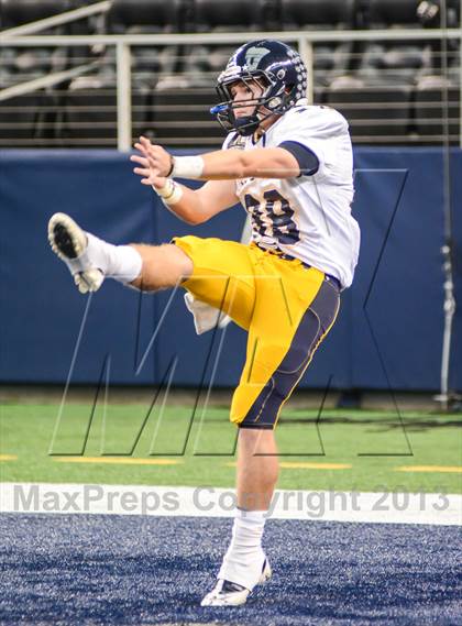 Thumbnail 3 in Highland Park vs Mansfield Legacy (UIL 4A Regional Playoff) photogallery.