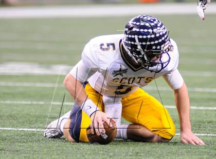 Thumbnail 2 in Highland Park vs Mansfield Legacy (UIL 4A Regional Playoff) photogallery.