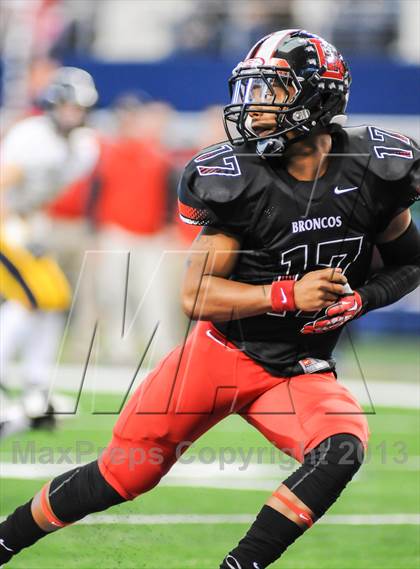Thumbnail 1 in Highland Park vs Mansfield Legacy (UIL 4A Regional Playoff) photogallery.