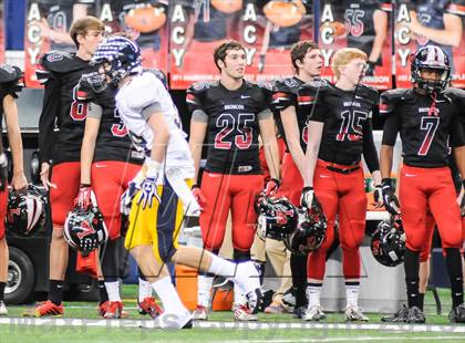 Thumbnail 1 in Highland Park vs Mansfield Legacy (UIL 4A Regional Playoff) photogallery.