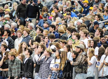 Thumbnail 3 in Highland Park vs Mansfield Legacy (UIL 4A Regional Playoff) photogallery.