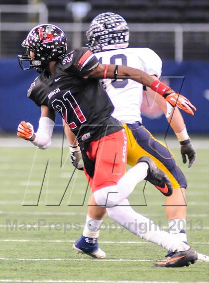 Thumbnail 3 in Highland Park vs Mansfield Legacy (UIL 4A Regional Playoff) photogallery.