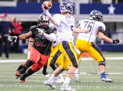 Thumbnail 3 in Highland Park vs Mansfield Legacy (UIL 4A Regional Playoff) photogallery.