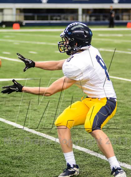 Thumbnail 1 in Highland Park vs Mansfield Legacy (UIL 4A Regional Playoff) photogallery.