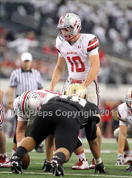 Thumbnail 2 in Marcus vs. Fossil Ridge (5A Division 2 Region 1 Bi-District) photogallery.