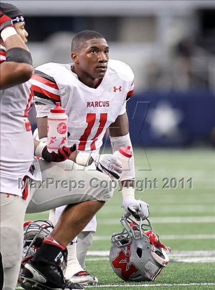 Thumbnail 1 in Marcus vs. Fossil Ridge (5A Division 2 Region 1 Bi-District) photogallery.