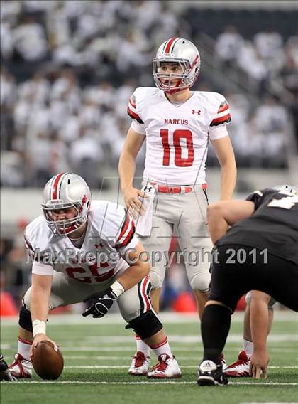 Thumbnail 3 in Marcus vs. Fossil Ridge (5A Division 2 Region 1 Bi-District) photogallery.