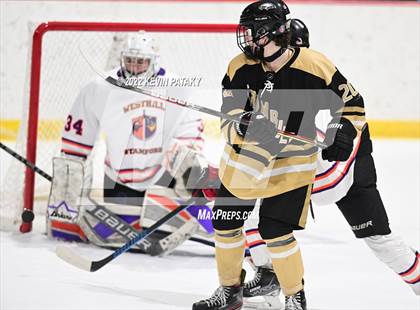 Thumbnail 2 in Trumbull @ Stamford/Westhill photogallery.