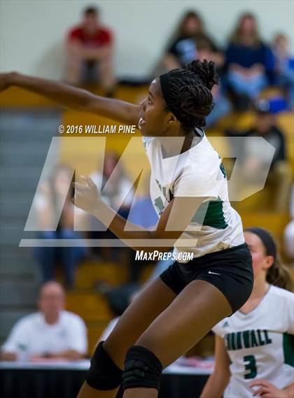 Thumbnail 1 in Cornwall Central vs. Wallkill (Section 9 Class A Final) photogallery.