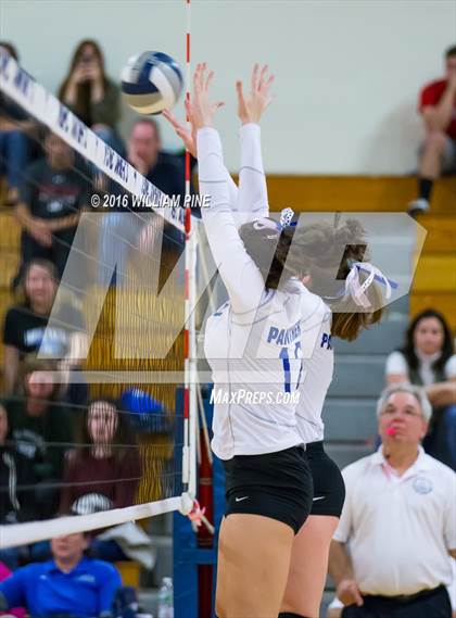 Thumbnail 2 in Cornwall Central vs. Wallkill (Section 9 Class A Final) photogallery.