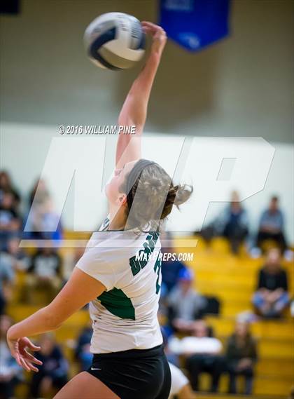Thumbnail 3 in Cornwall Central vs. Wallkill (Section 9 Class A Final) photogallery.