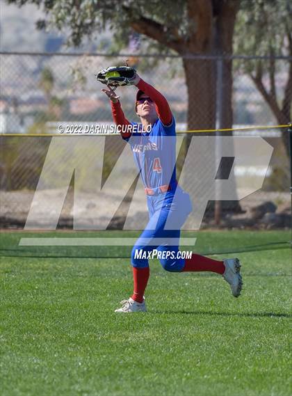 Thumbnail 3 in Los Alamitos vs. Gallup (Dave Kops Tournament of Champions) photogallery.