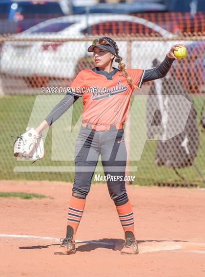 Thumbnail 2 in Los Alamitos vs. Gallup (Dave Kops Tournament of Champions) photogallery.