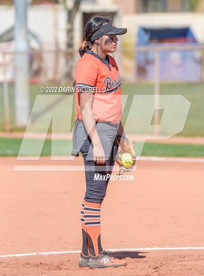 Thumbnail 3 in Los Alamitos vs. Gallup (Dave Kops Tournament of Champions) photogallery.