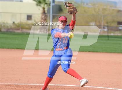 Thumbnail 3 in Los Alamitos vs. Gallup (Dave Kops Tournament of Champions) photogallery.
