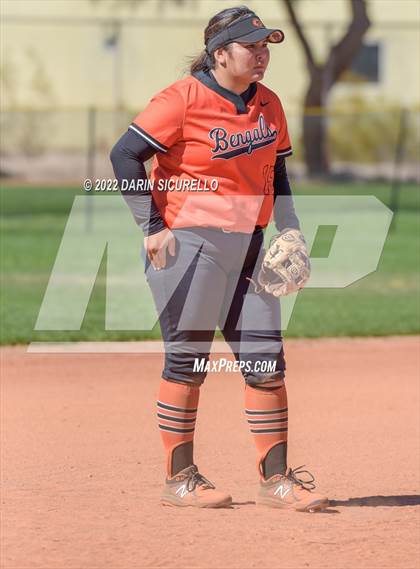 Thumbnail 2 in Los Alamitos vs. Gallup (Dave Kops Tournament of Champions) photogallery.