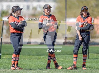 Thumbnail 3 in Los Alamitos vs. Gallup (Dave Kops Tournament of Champions) photogallery.