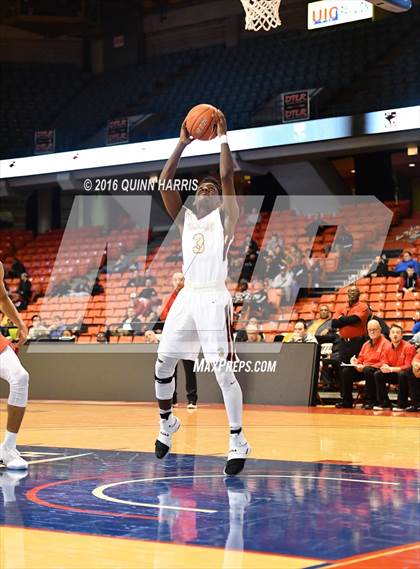 Thumbnail 3 in Uplift vs. Chaminade (Chicago Elite Classic) photogallery.