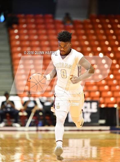 Thumbnail 1 in Uplift vs. Chaminade (Chicago Elite Classic) photogallery.