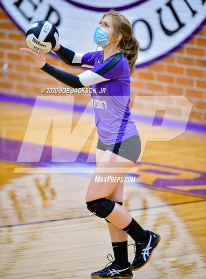 Thumbnail 1 in Tucson High Magnet School @ Rincon photogallery.