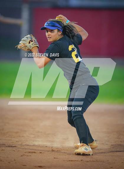 Thumbnail 3 in All Star Game 4A/5A vs 6A photogallery.