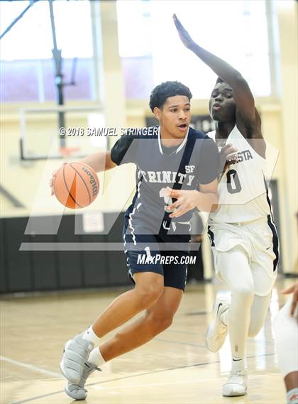 Thumbnail 2 in Bella Vista College Preparatory School vs. Trinity International (Crush In The Valley) photogallery.