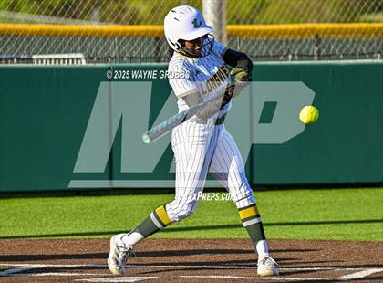 Thumbnail 1 in Forney @ Longview photogallery.